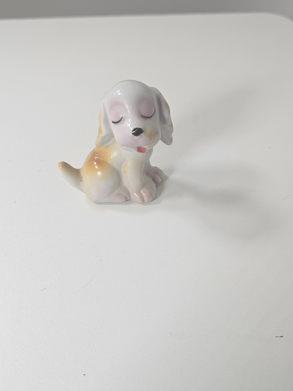 Vintage Japan Spaniel Dog Figurine Sleepy Tone Out 2.5”